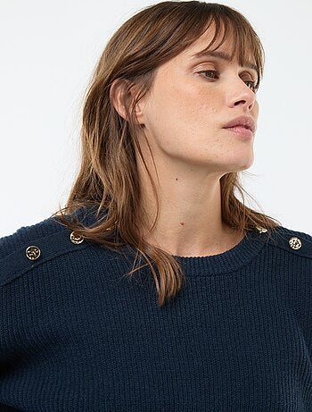 Robe midi côtelée + pull cropped de maternité