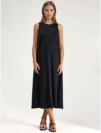 Robe midi coupe décontractée à col rond
