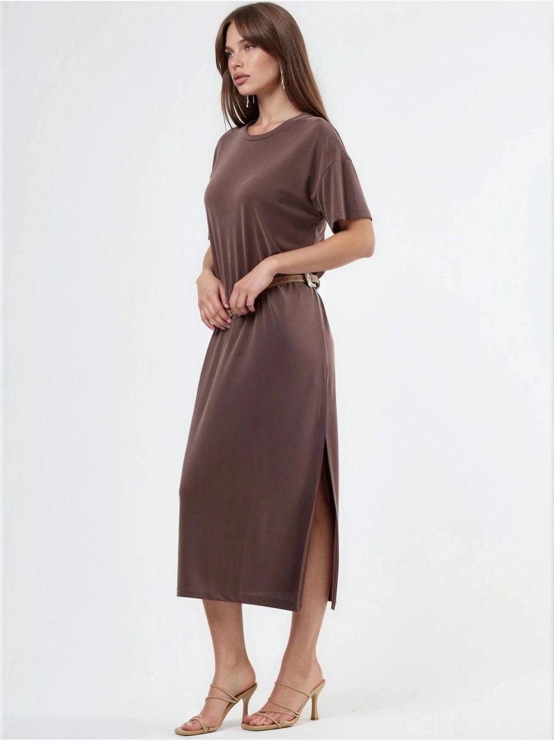 Robe midi coupe décontractée Marron foncé - Kiabi