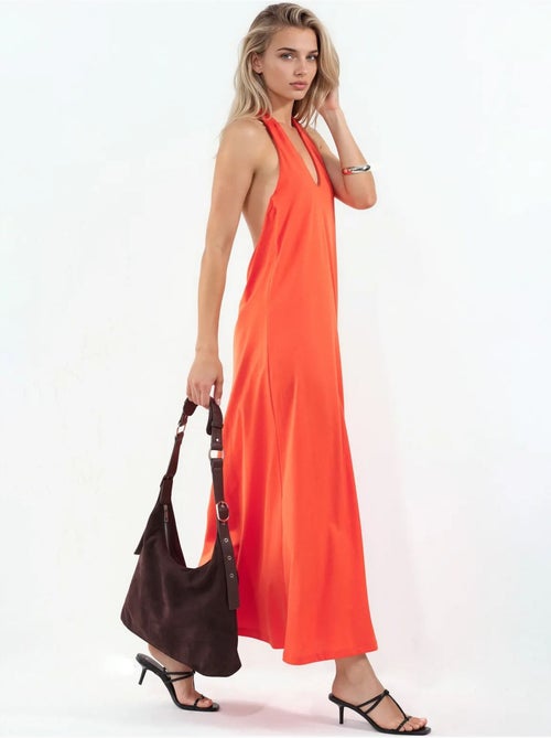 Robe midi en coton à col halter avec fente busem - Kiabi Robe midi en coton à col halter avec fente busem - Kiabi