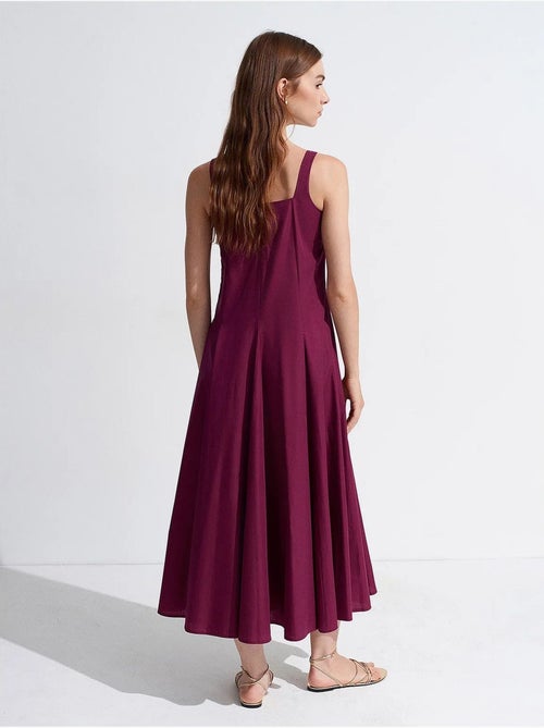 Robe midi en coton, coupe trapèze dilvin - Kiabi Robe midi en coton, coupe trapèze dilvin - Kiabi