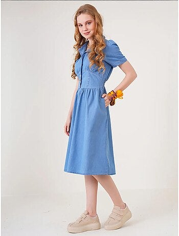 Robe midi en jean avec col chemise et fermeture à boutons bdart