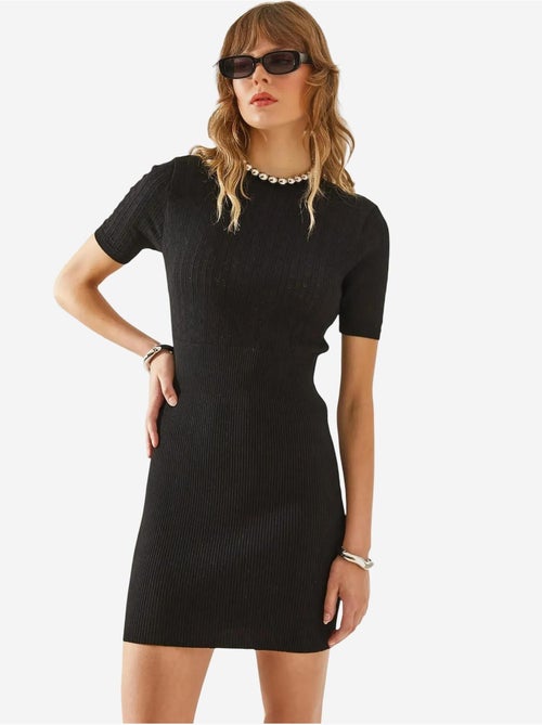 Robe midi en maille coupe ajustée à col rond lucci - Kiabi