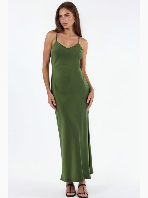 Robe midi en satin hiccup - Kiabi Robe midi en satin hiccup - Kiabi