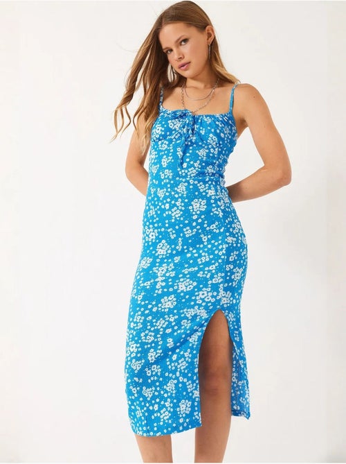 Robe midi fleurie à col carré lucci - Kiabi Robe midi fleurie à col carré lucci - Kiabi