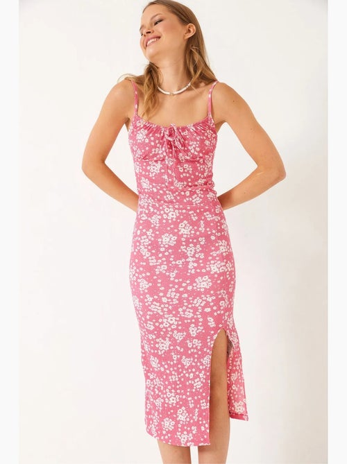 Robe midi fleurie à col carré lucci - Kiabi Robe midi fleurie à col carré lucci - Kiabi