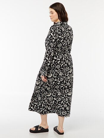 Robe midi imprimée ceinturée et pressionnée