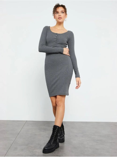 Robe midi moulante à col rond tommy - Kiabi Robe midi moulante à col rond tommy - Kiabi