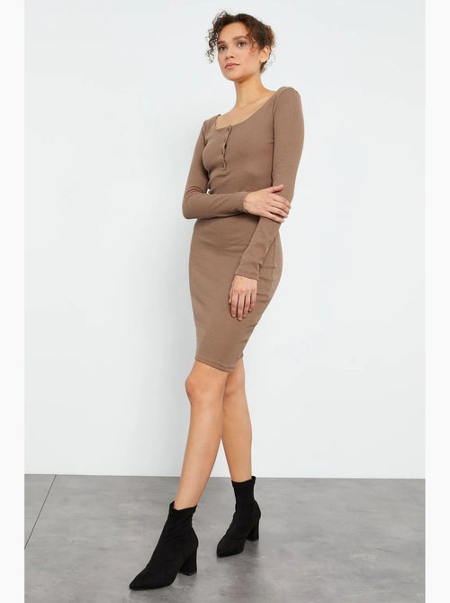 Robe midi moulante à col rond tommy - Kiabi Robe midi moulante à col rond tommy - Kiabi