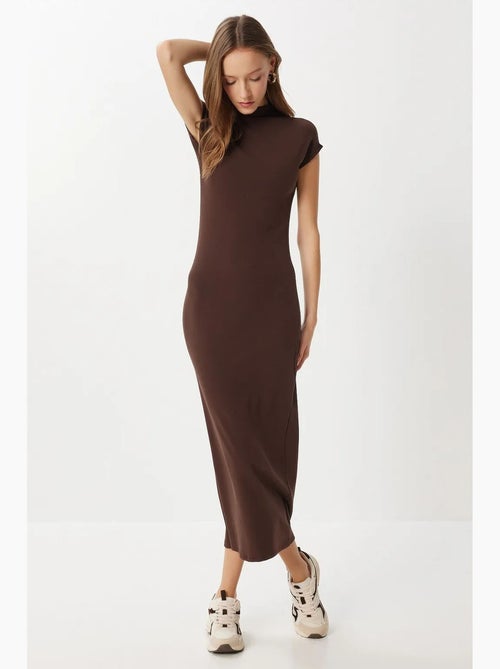 Robe midi moulante à col roulé mi-haut istanbul - Kiabi Robe midi moulante à col roulé mi-haut istanbul - Kiabi