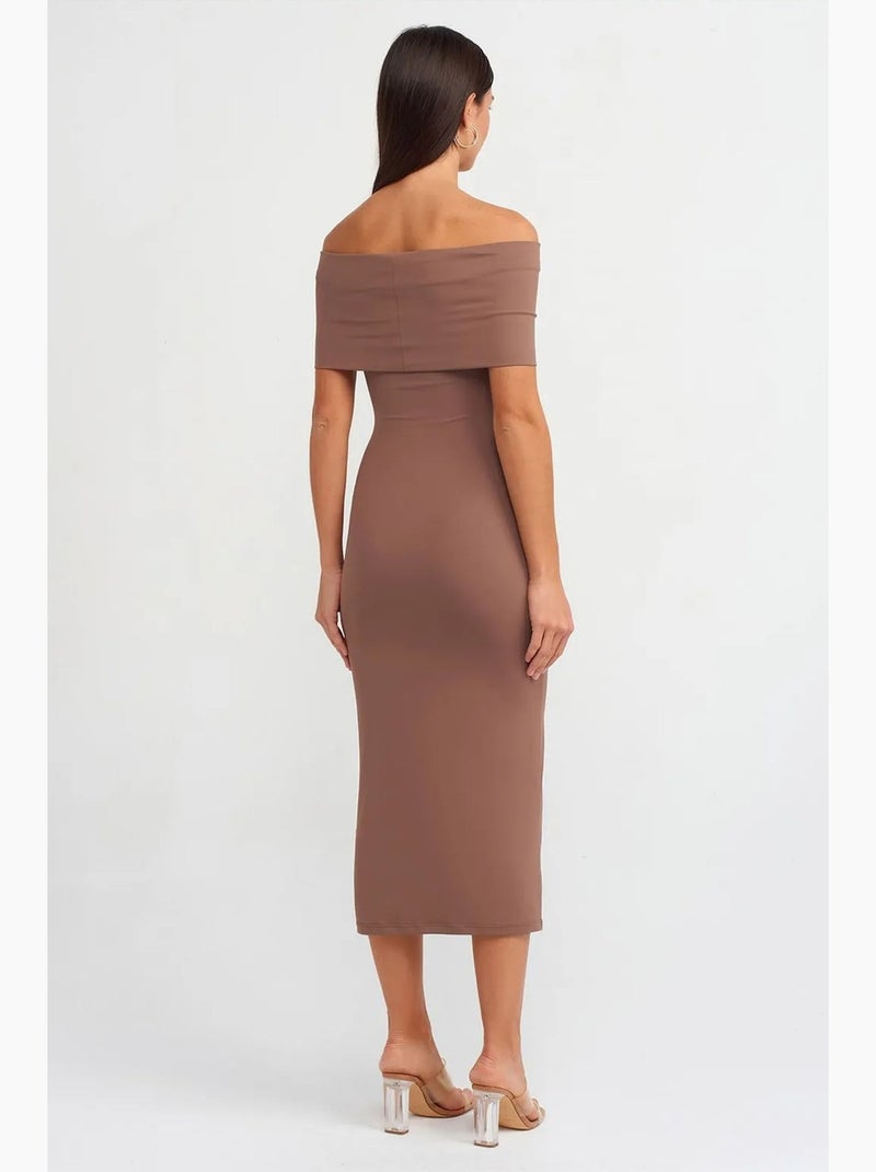 Robe midi moulante à épaules dénudées dilvin Taupe - Kiabi
