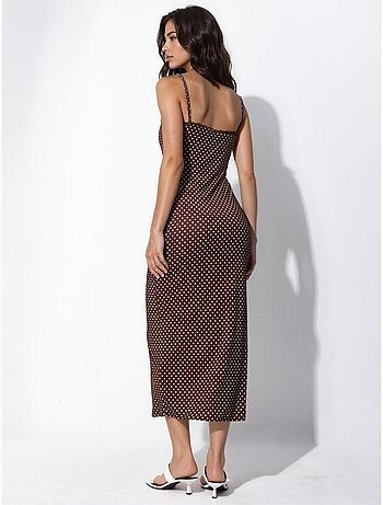 Robe midi moulante à pois et col en U