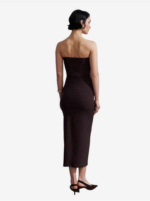 Robe midi moulante sans bretelles, avec fente dilvin - Kiabi Robe midi moulante sans bretelles, avec fente dilvin - Kiabi