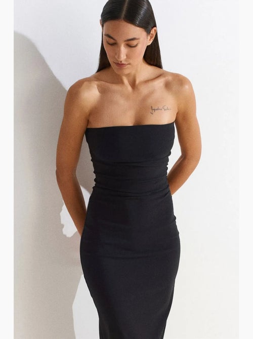 Robe midi moulante sans bretelles, avec fente dilvin - Kiabi Robe midi moulante sans bretelles, avec fente dilvin - Kiabi