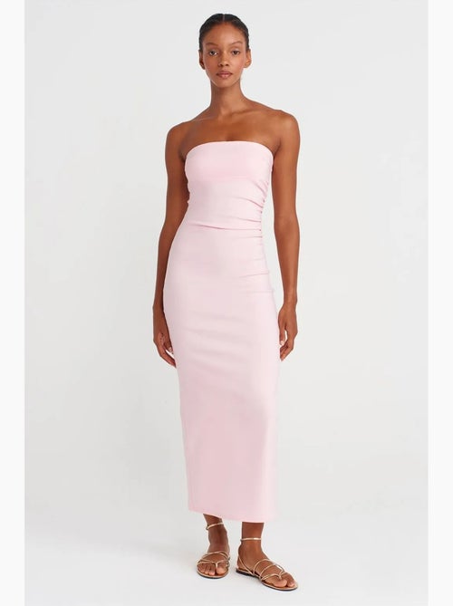 Robe midi moulante sans bretelles, avec fente dilvin - Kiabi Robe midi moulante sans bretelles, avec fente dilvin - Kiabi