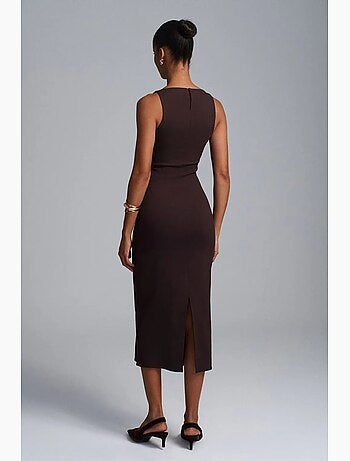 Robe midi moulante sans manches avec fente dilvin