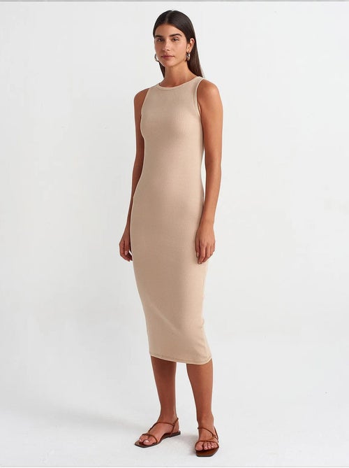 Robe midi moulante sans manches dilvin - Kiabi
