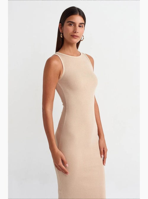 Robe midi moulante sans manches dilvin - Kiabi