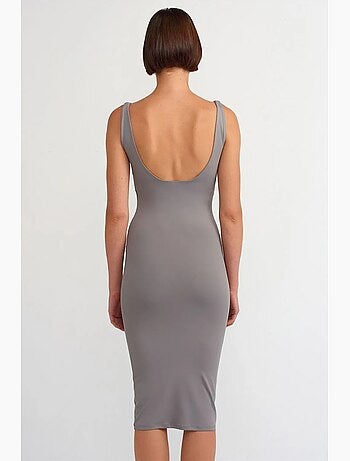 Robe midi moulante sans manches dilvin