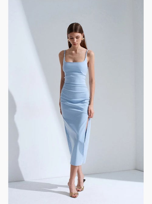 Robe midi moulante sans manches pour femme dilvin - Kiabi Robe midi moulante sans manches pour femme dilvin - Kiabi