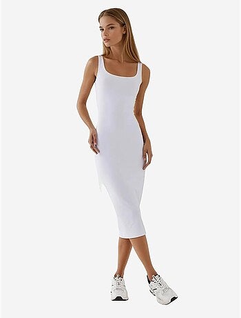 Robe midi moulante texturée