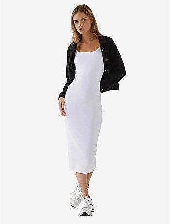 Robe midi moulante texturée
