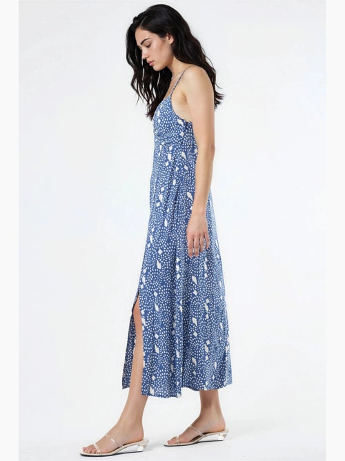 Robe midi nuisette fleurie à col cœur busem - Kiabi Robe midi nuisette fleurie à col cœur busem - Kiabi