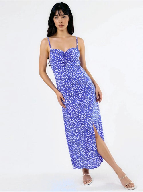 Robe midi nuisette fleurie à col cœur busem - Kiabi Robe midi nuisette fleurie à col cœur busem - Kiabi