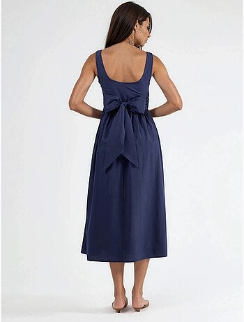 Robe midi sans manches a encolure arrondie busem