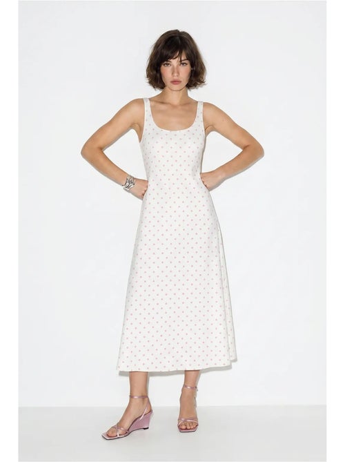 Robe midi sans manches à pois avec lien lucci - Kiabi Robe midi sans manches à pois avec lien lucci - Kiabi