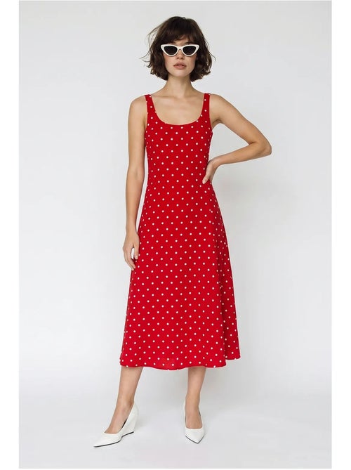 Robe midi sans manches à pois avec lien lucci - Kiabi Robe midi sans manches à pois avec lien lucci - Kiabi