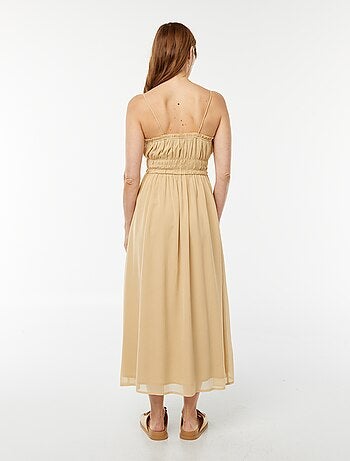 Robe midi smockée à fines bretelles