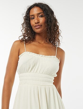 Robe midi smockée à fines bretelles