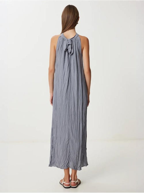 Robe midi texturée à col licou istanbul - Kiabi Robe midi texturée à col licou istanbul - Kiabi