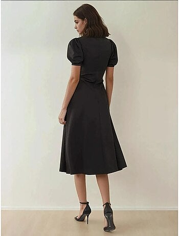 Robe midi trapèze en crêpe à col en V et manches bouffantes