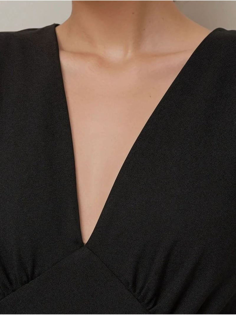 Robe midi trapèze en crêpe à col en V et manches bouffantes Noir - Kiabi