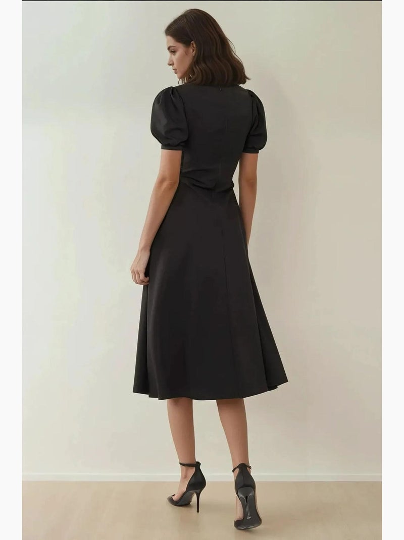 Robe midi trapèze en crêpe à col en v manches bouffantes hiccup Noir - Kiabi