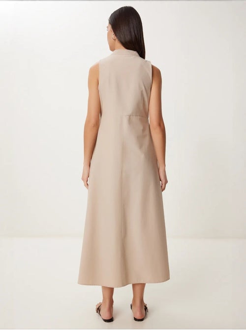 Robe midi trapèze sans manches à col mandarin istanbul - Kiabi Robe midi trapèze sans manches à col mandarin istanbul - Kiabi
