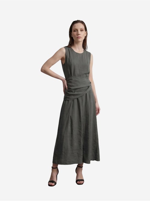 Robe midi trapèze sans manches my fashion - Kiabi Robe midi trapèze sans manches my fashion - Kiabi