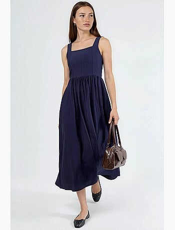 Robe midi unie à col carré busem