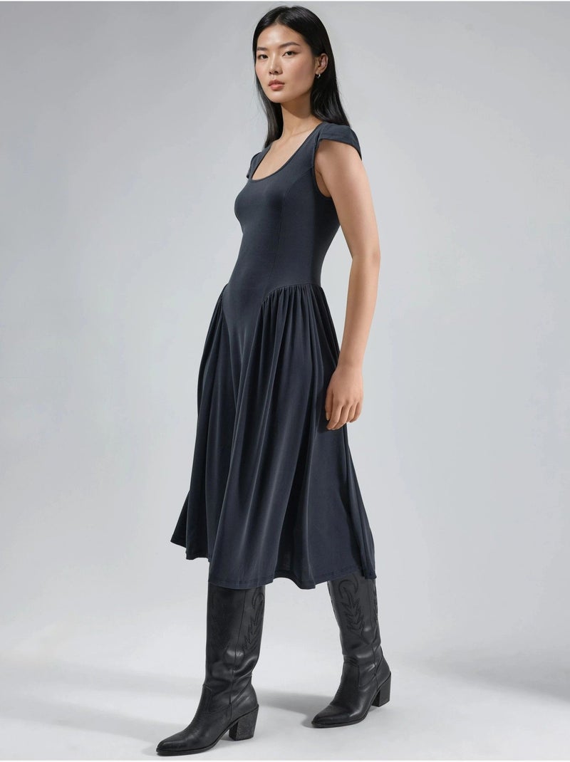 Robe midi unie à col en u et empiècements busem Gris foncé - Kiabi