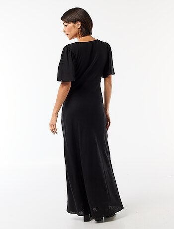 Robe midi unie à manches courtes