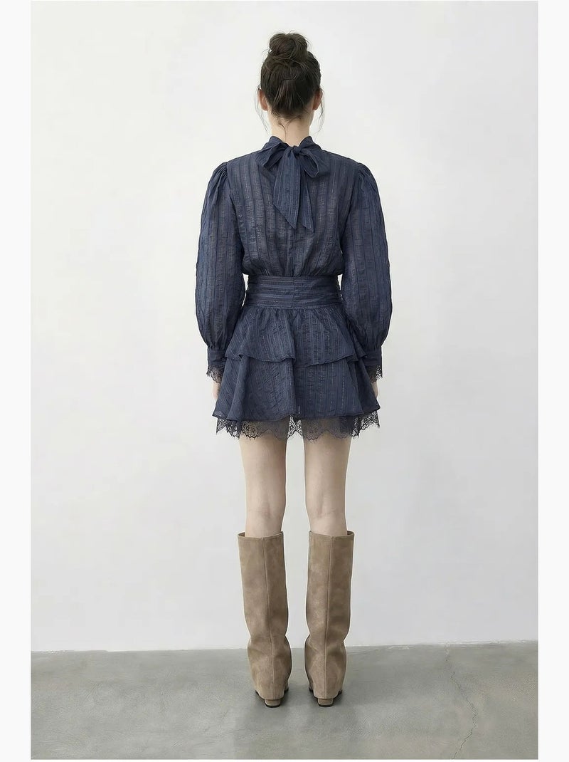 Robe mini à rayures texturées, col roulé mi-long et détails en dentelle lucci Bleu lagon - Kiabi