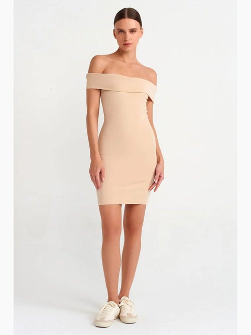 Robe mini moulante à épaules dénudées dilvin - Kiabi