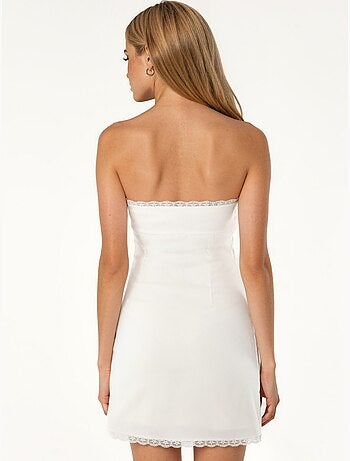 Robe mini moulante sans bretelles