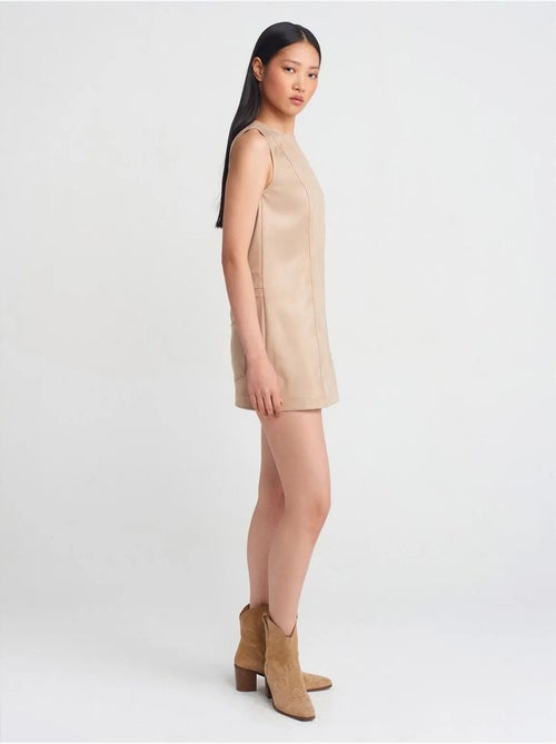 Robe Mini Sans Manches En Similicuir - Kiabi Robe Mini Sans Manches En Similicuir - Kiabi