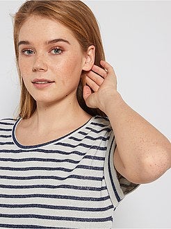 Robe molletonnée rayée et pailletée - Kiabi