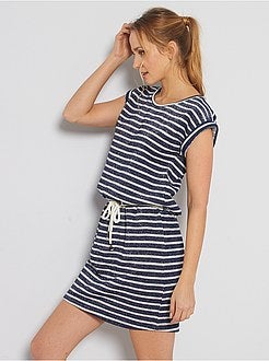 Robe molletonnée rayée et pailletée - Kiabi