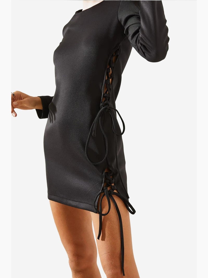 Robe nouée sur le côté avec découpes lucci Noir - Kiabi