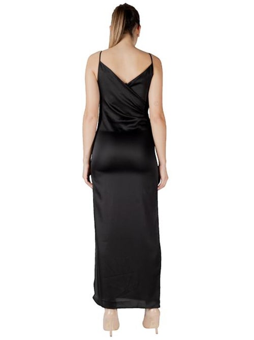 Robe Onlchigo Life Strap Satin Maxi Wvn en polyester recyclé Only - Kiabi